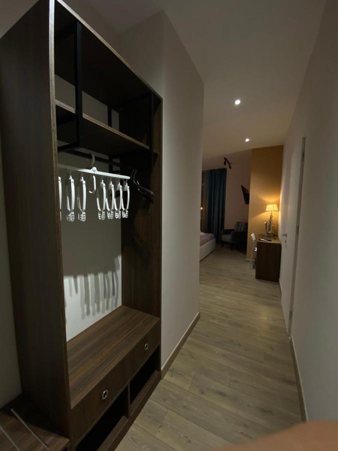 Apartamente Melodi Durrës Exteriör bild
